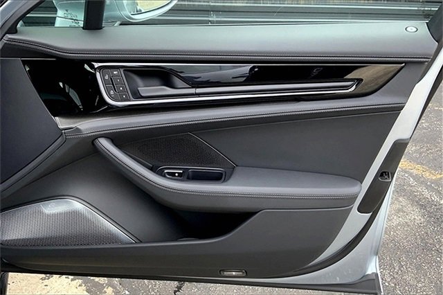 New 2026 Porsche Panamera GTS image 28