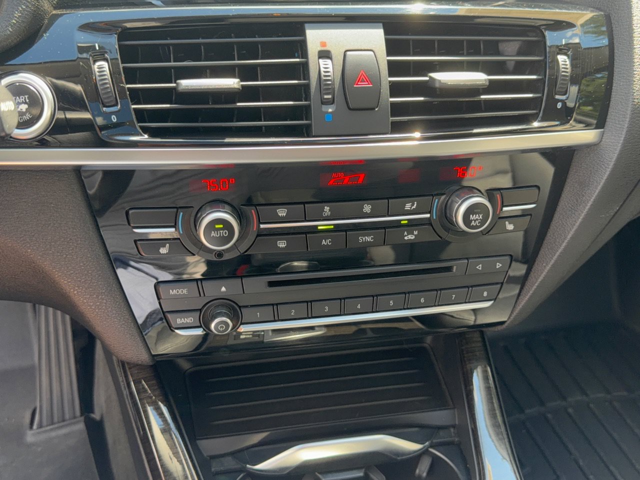 Used 2017 BMW X3 xDrive28i AWD/4WD image 22