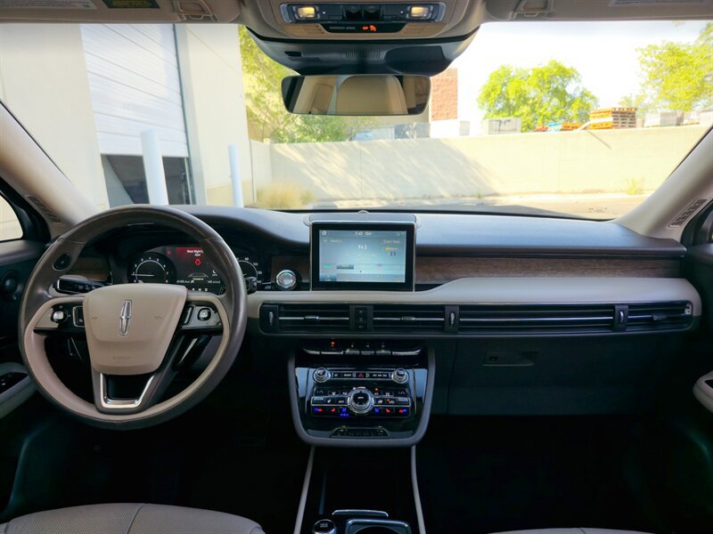 Used 2020 Lincoln Corsair Reserve w/ Equipment Group 201A FWD image 16