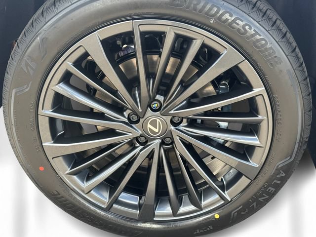 New 2026 Lexus RX 450h AWD image 11
