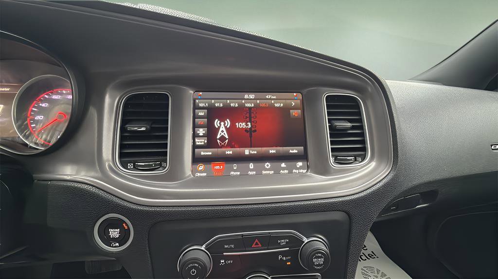 Used 2023 Dodge Charger SXT image 22