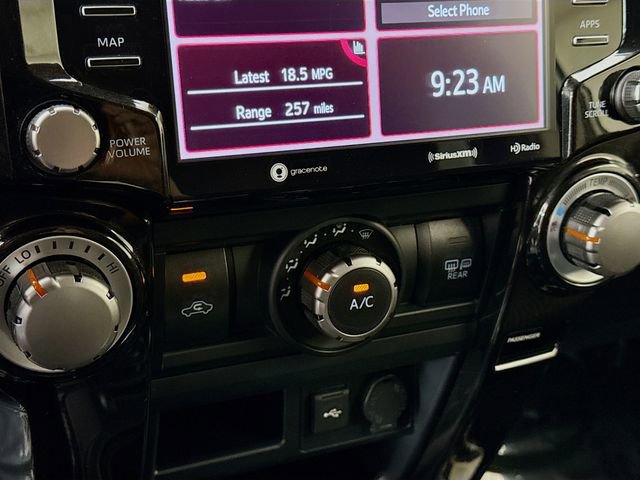 Used 2024 Toyota 4Runner TRD Off-Road image 15