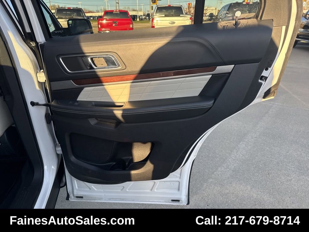 Used 2019 Ford Explorer Platinum image 87