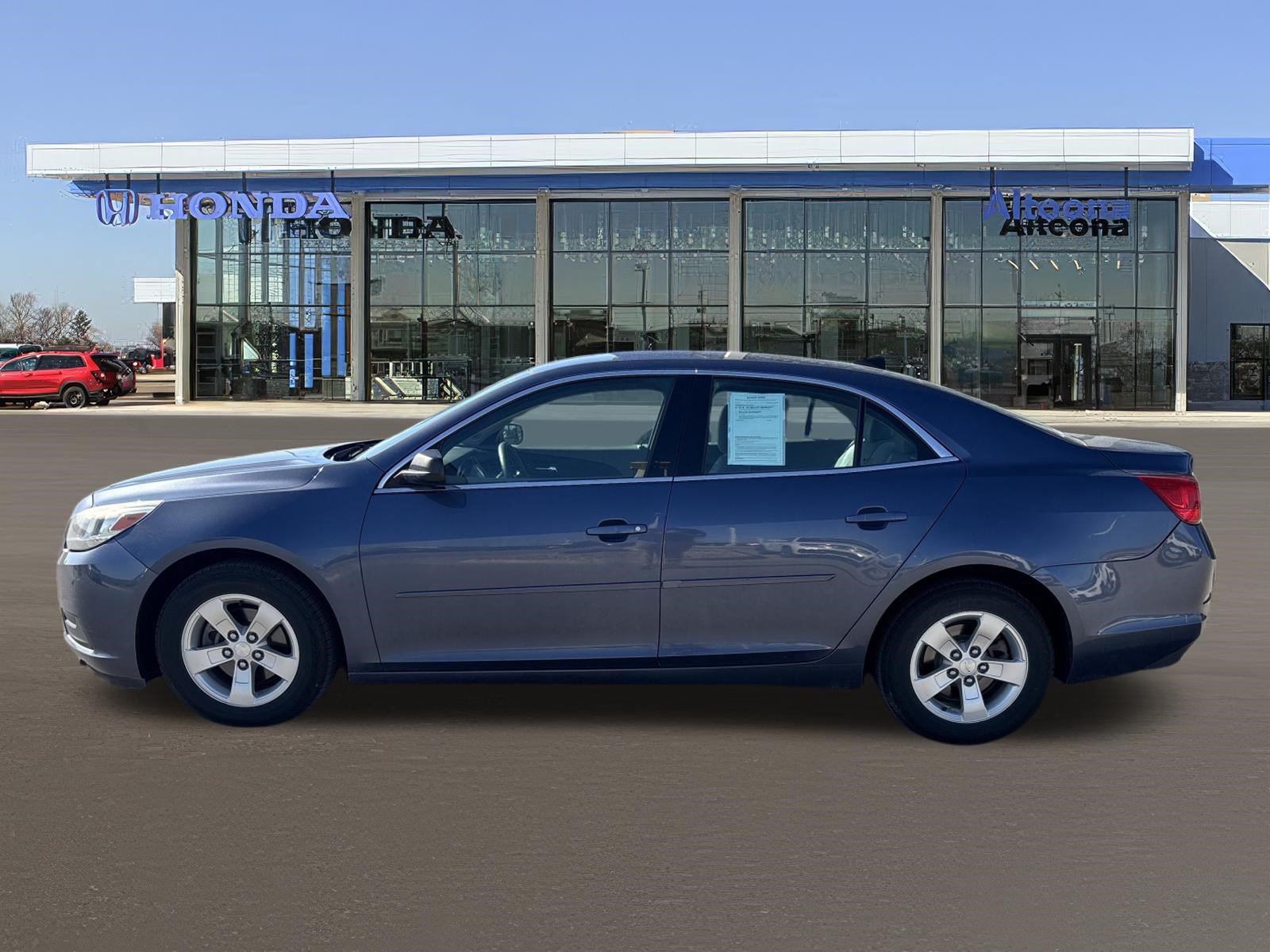 Used 2013 Chevrolet Malibu LS w/ Protection Package FWD image 2
