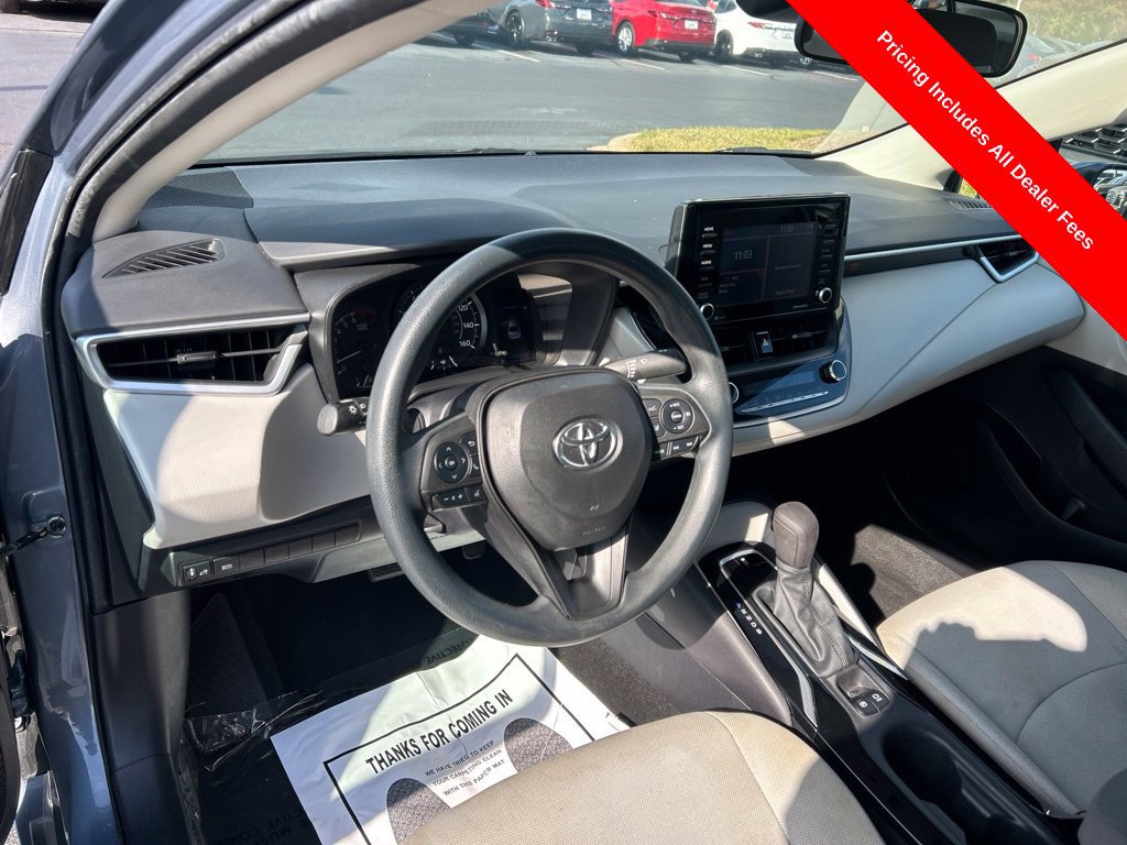 Used 2022 Toyota Corolla L FWD image 3