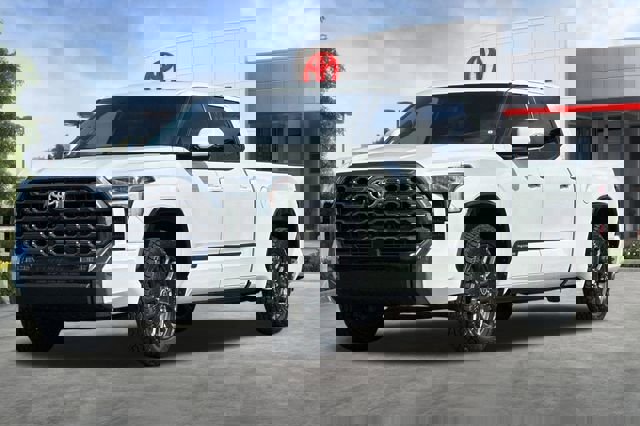 Used 2022 Toyota Tundra Platinum w/ Advanced Package image 10