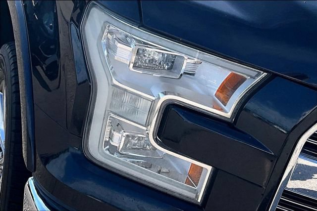 Used 2017 Ford F150 King Ranch w/ Equipment Group 601A Luxury AWD/4WD image 30