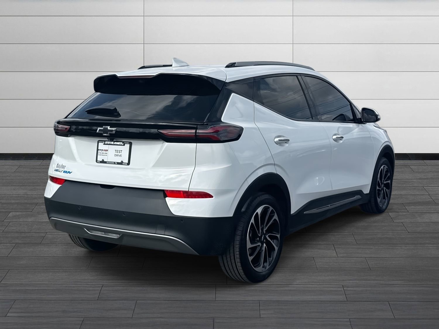 Used 2022 Chevrolet Bolt EUV Premier w/ Sun & Sound Package image 4