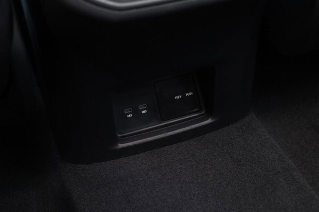 New 2026 Volkswagen Atlas SE image 26