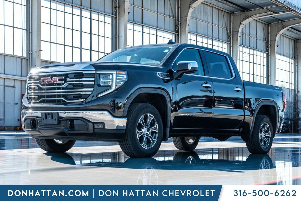 Used 2025 GMC Sierra 1500 SLT AWD/4WD image 1