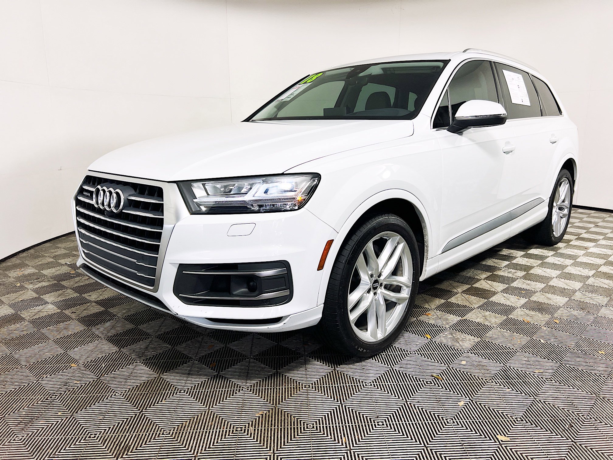 Used 2018 Audi Q7 3.0T Prestige AWD/4WD image 10