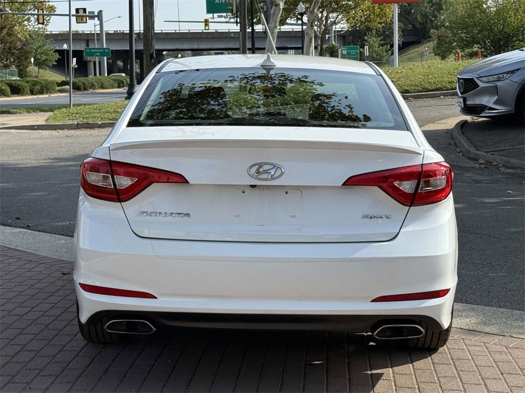 Used 2016 Hyundai Sonata Sport w/ Option Group 02 image 27