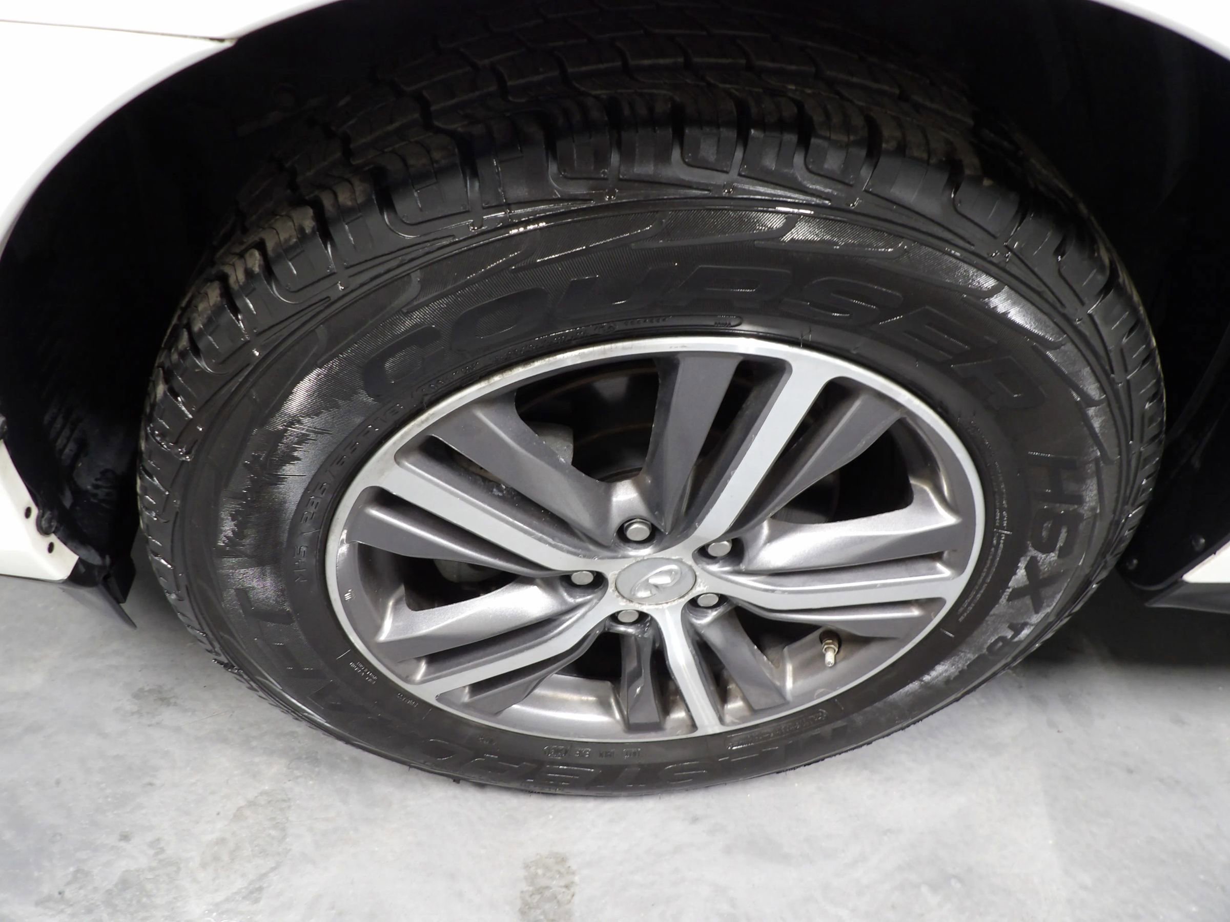 Used 2019 INFINITI QX60 Pure image 30