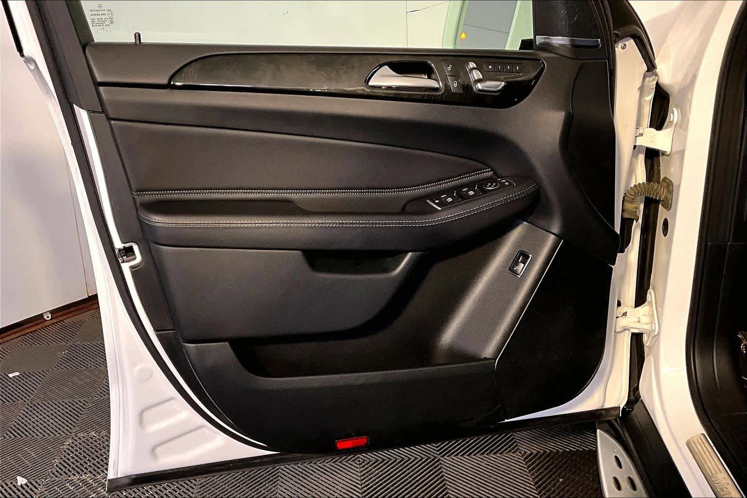 Used 2017 Mercedes-Benz GLE 350 4MATIC image 22