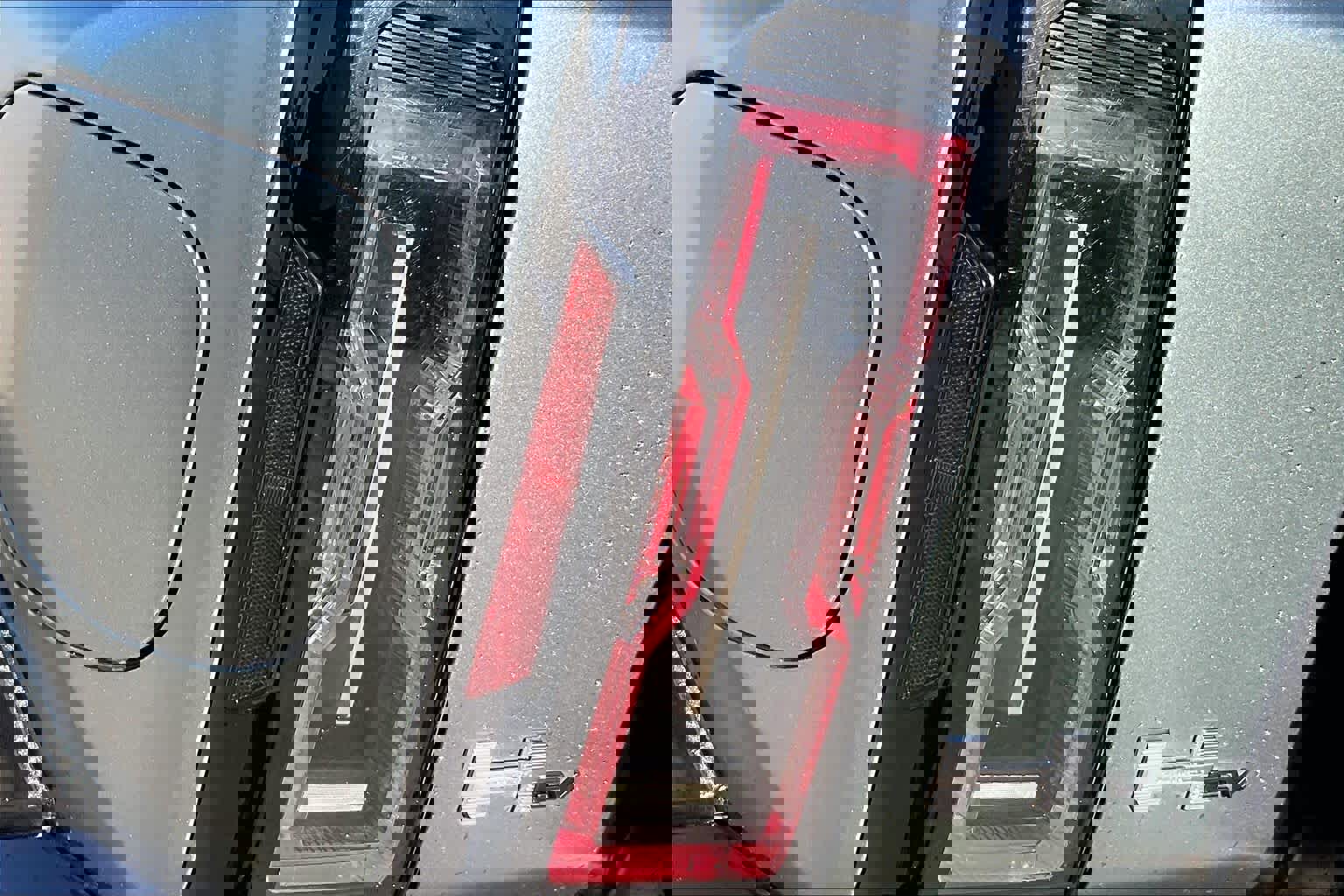 Used 2024 GMC Hummer EV 3X image 28