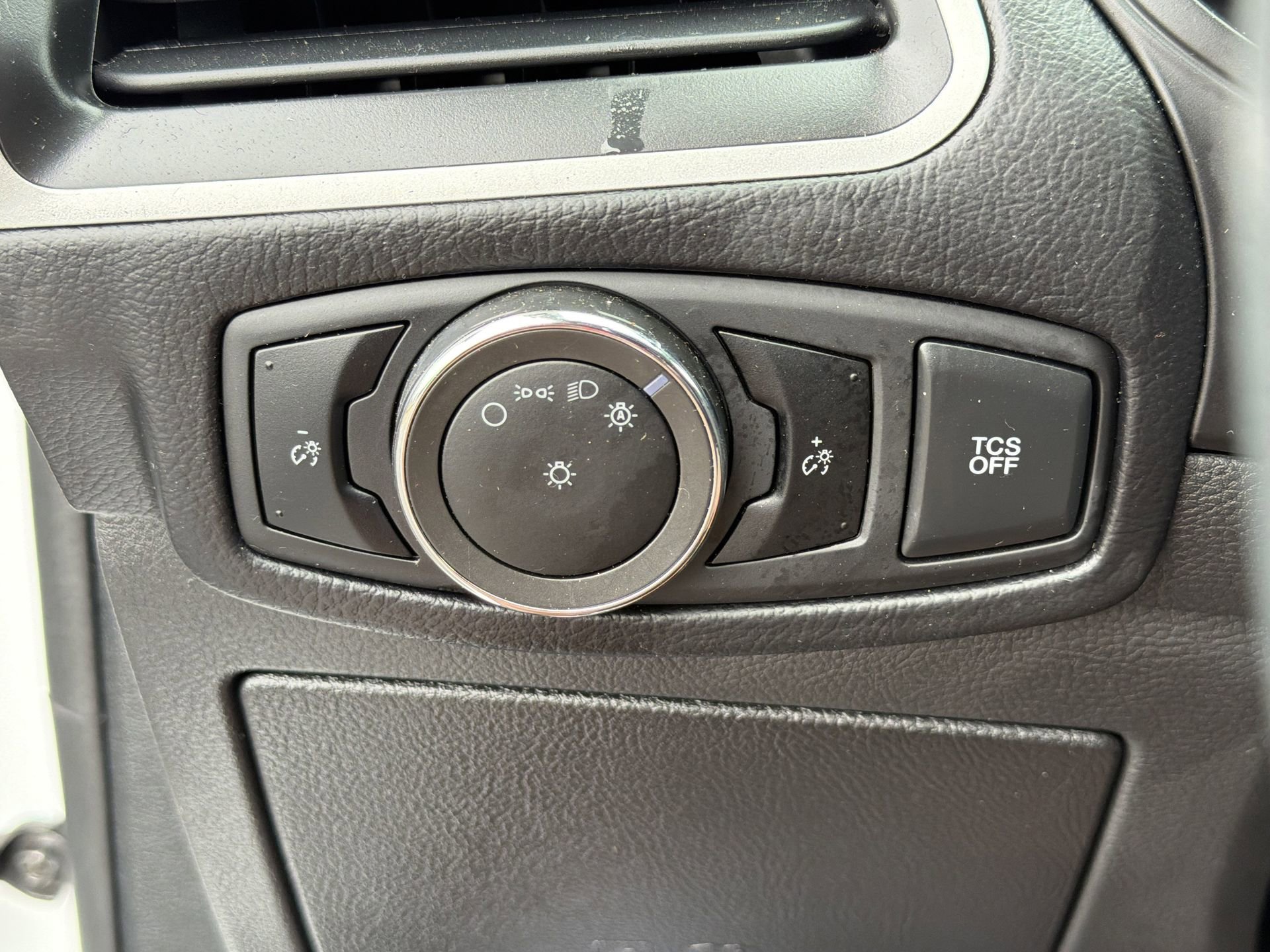 Certified 2024 Ford Edge SEL image 13