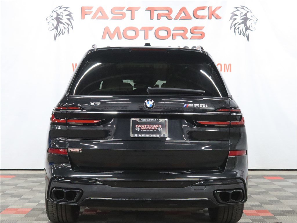 Used 2023 BMW X7 M60i w/ Executive Package AWD/4WD image 5