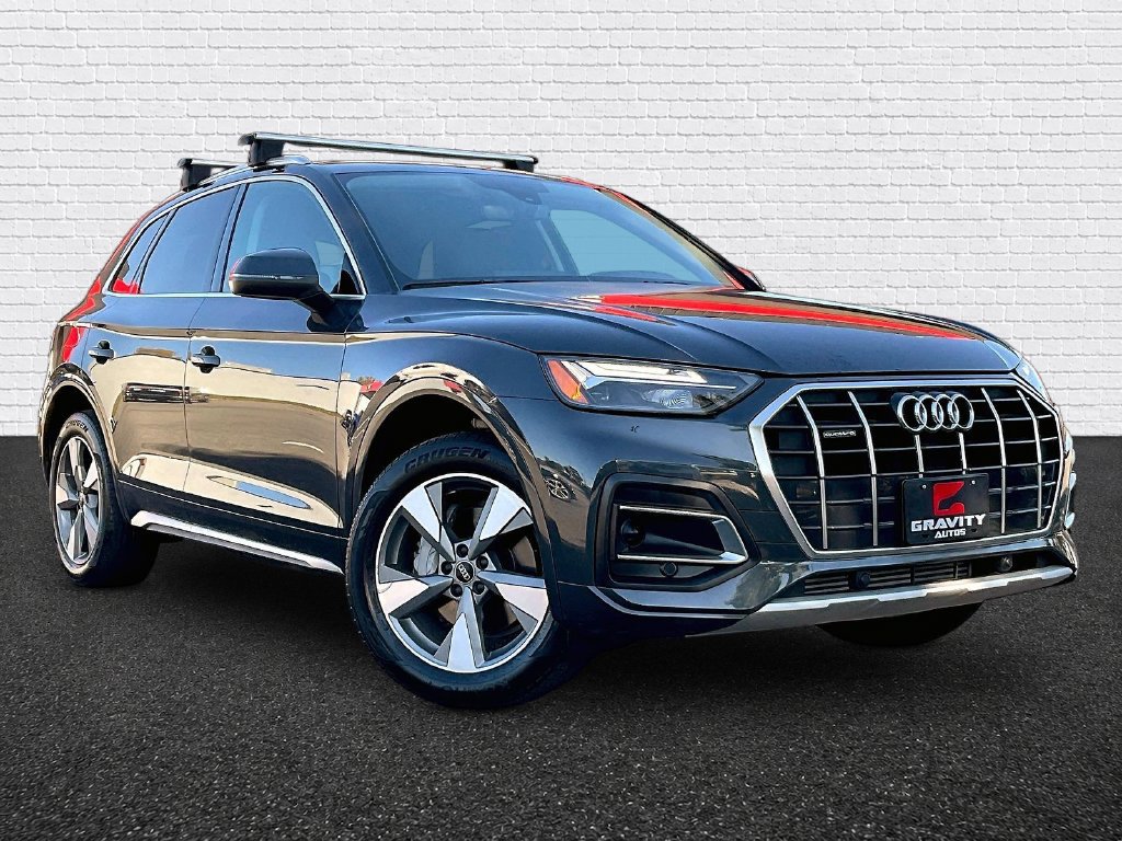 Used 2024 Audi Q5 2.0T Premium w/ Convenience Package AWD/4WD image 3