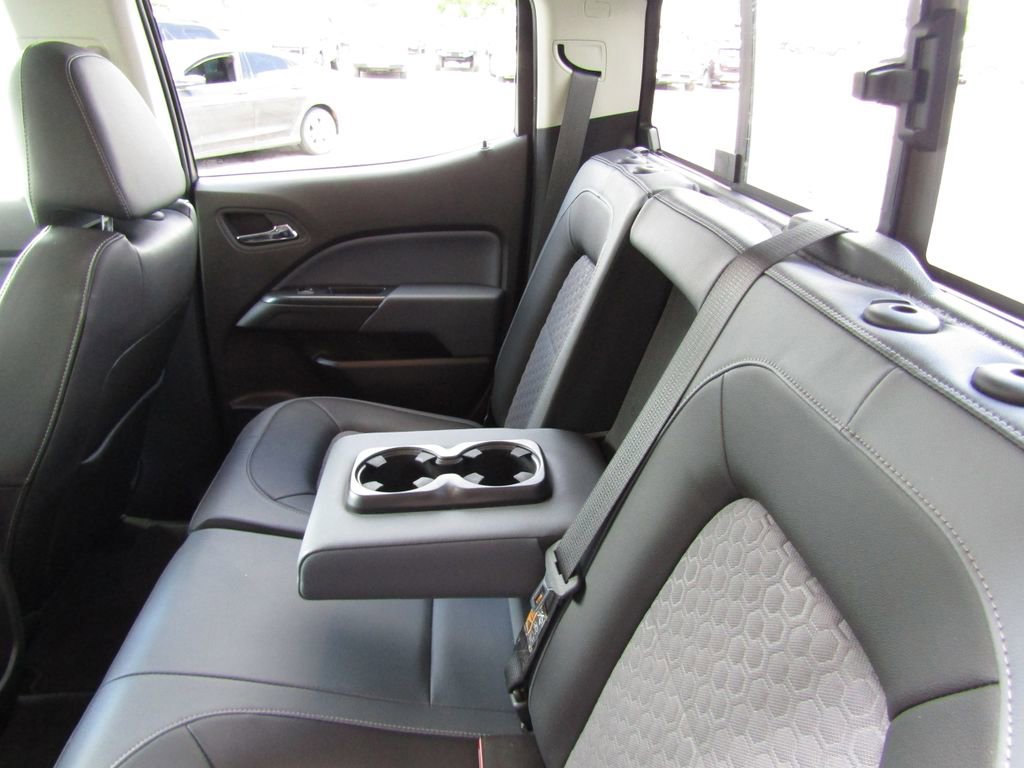 Used 2016 Chevrolet Colorado Z71 AWD/4WD image 31