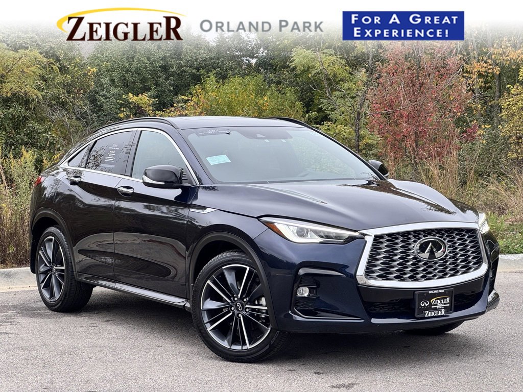 Certified 2025 INFINITI QX55 Luxe w/ Cargo Package