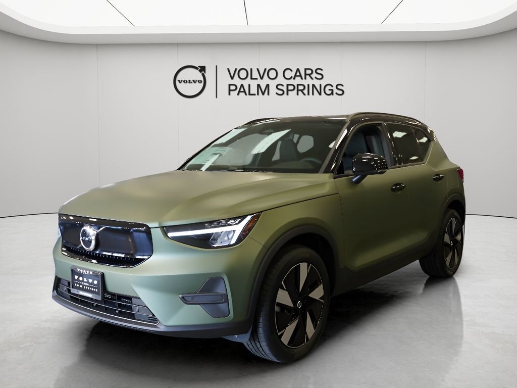 New 2025 Volvo EX40 Core w/ Climate Package image 3