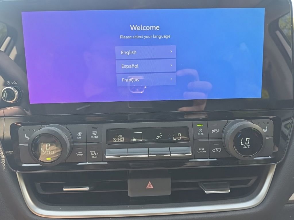 Used 2024 Toyota Grand Highlander XLE image 32