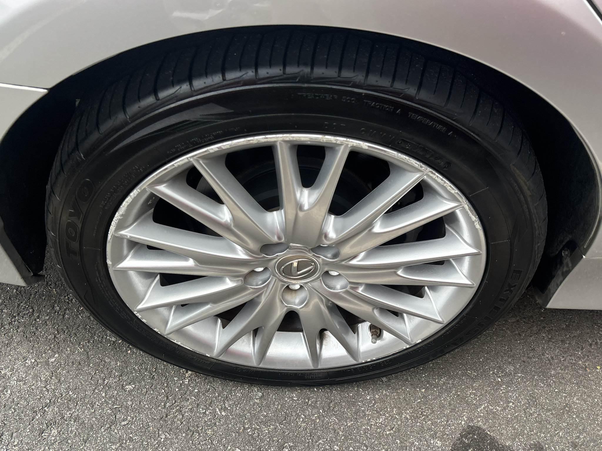 Used 2013 Lexus GS 450h w/ Luxury Pkg RWD image 22