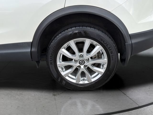 Used 2021 Nissan Rogue Sport SV FWD image 31