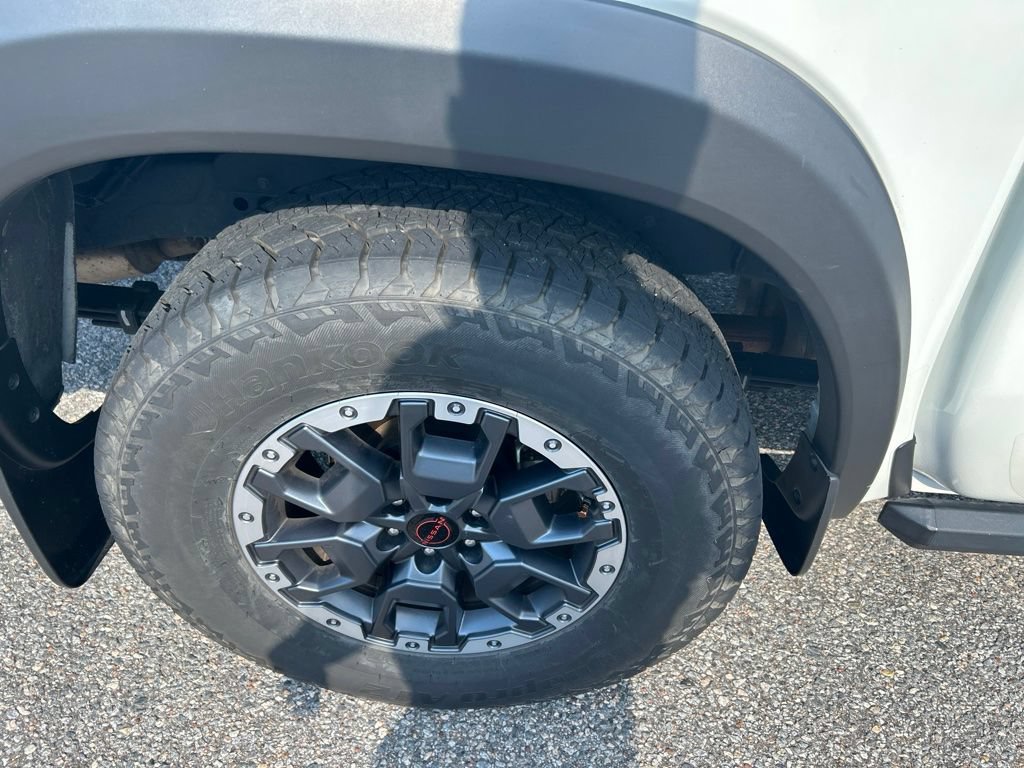 Used 2025 Nissan Frontier Pro-X w/ Pro Premium Package RWD image 8