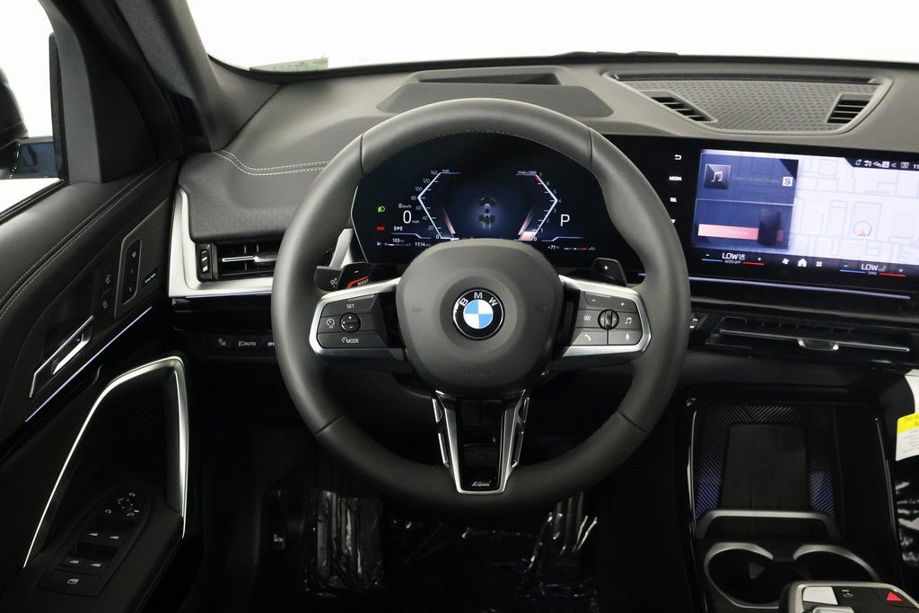 New 2026 BMW X2 xDrive28i w/ Technology Package AWD/4WD image 3