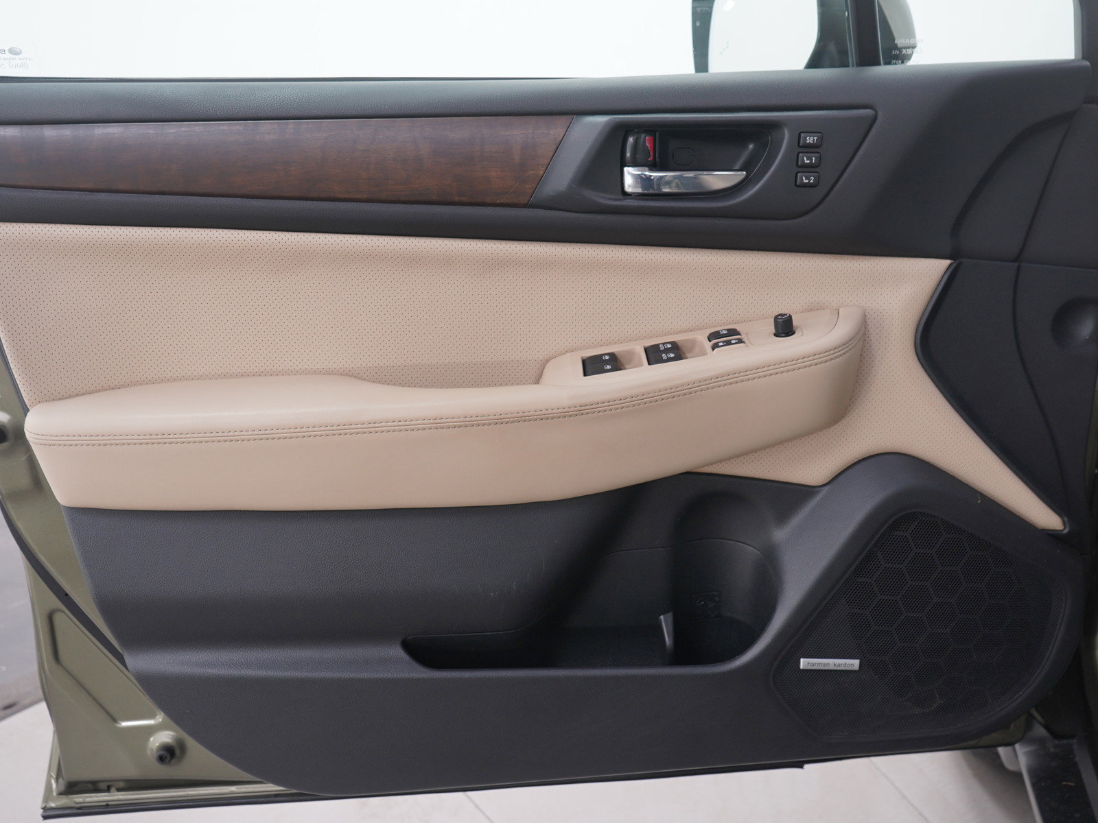 Used 2015 Subaru Outback 2.5i Limited image 21