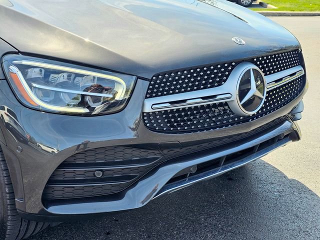 Used 2022 Mercedes-Benz GLC 300 4MATIC image 3