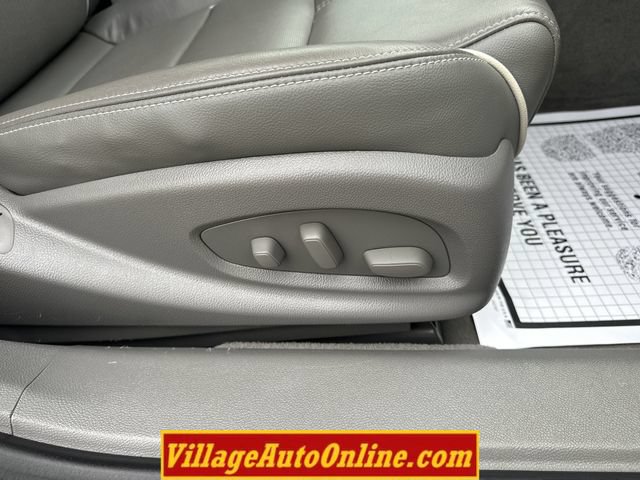 Used 2017 Chevrolet Impala Premier FWD image 35