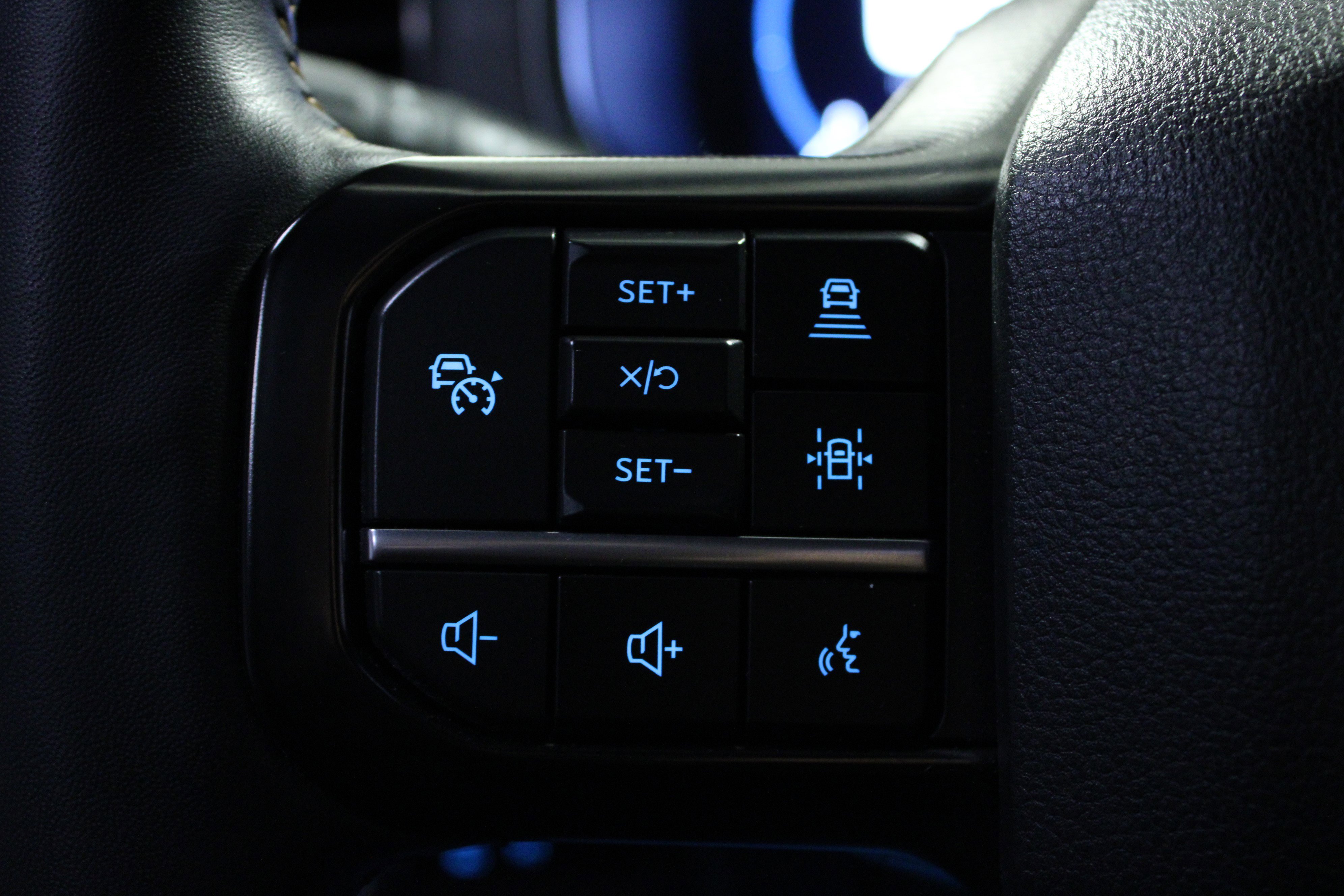 Used 2023 Ford F150 Platinum w/ Equipment Group 701A High image 21