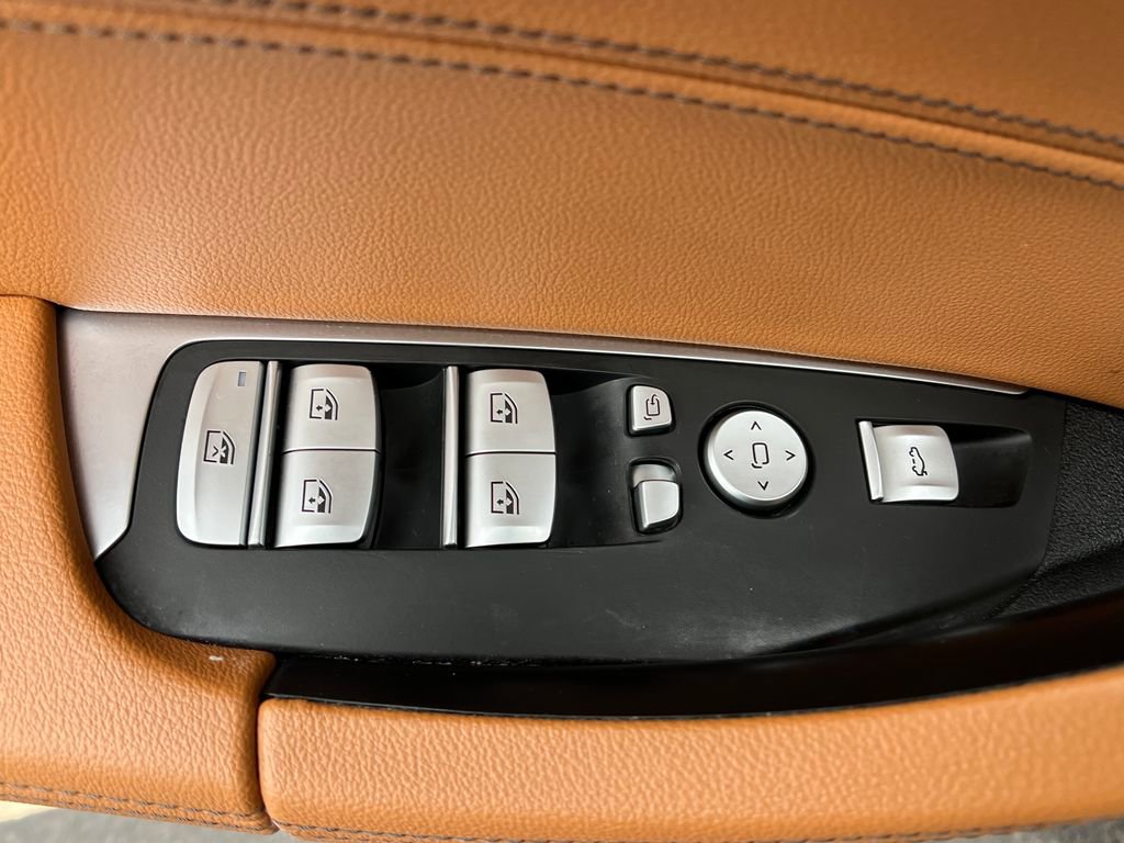 Used 2020 BMW X3 xDrive30i w/ Premium Package image 12