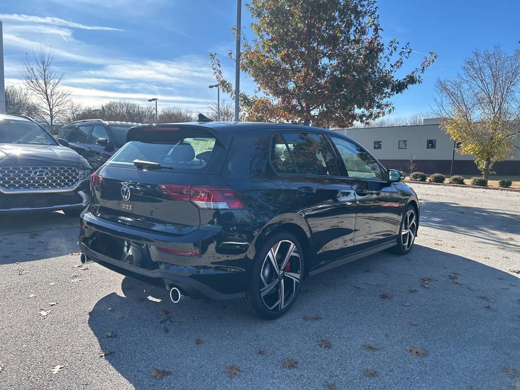 New 2026 Volkswagen GTI SE FWD image 7