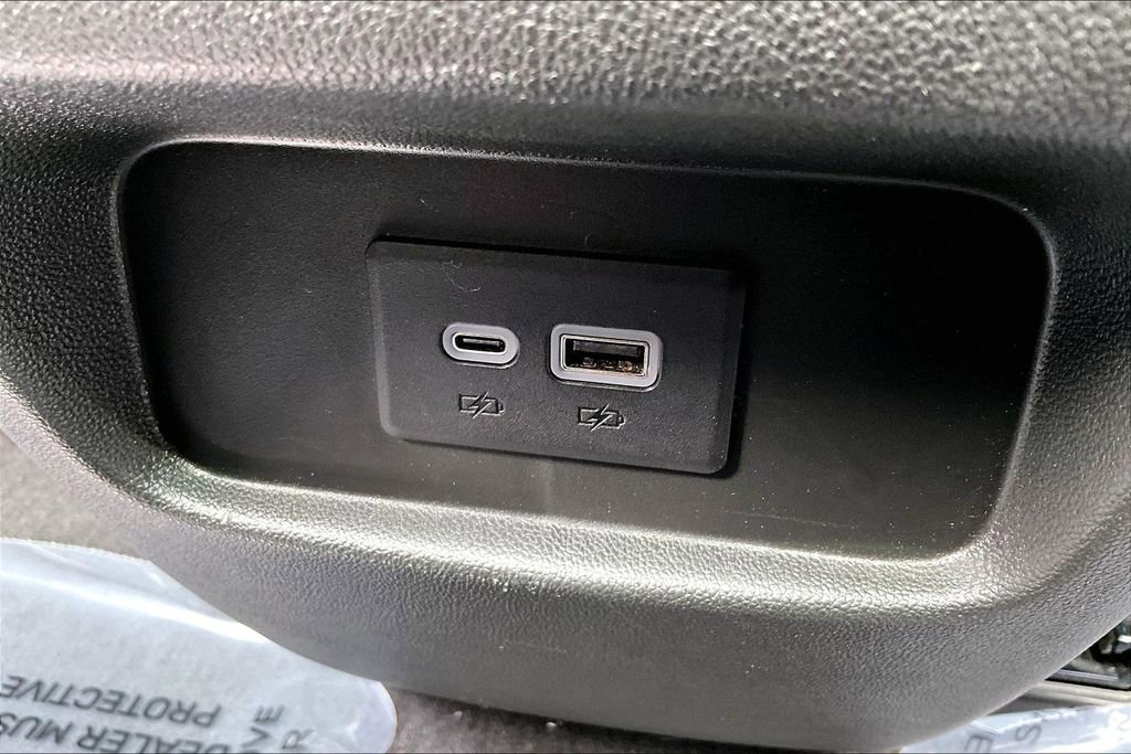 Certified 2024 Cadillac XT5 Premium Luxury FWD image 35