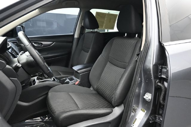Used 2020 Nissan Rogue SV AWD/4WD image 5
