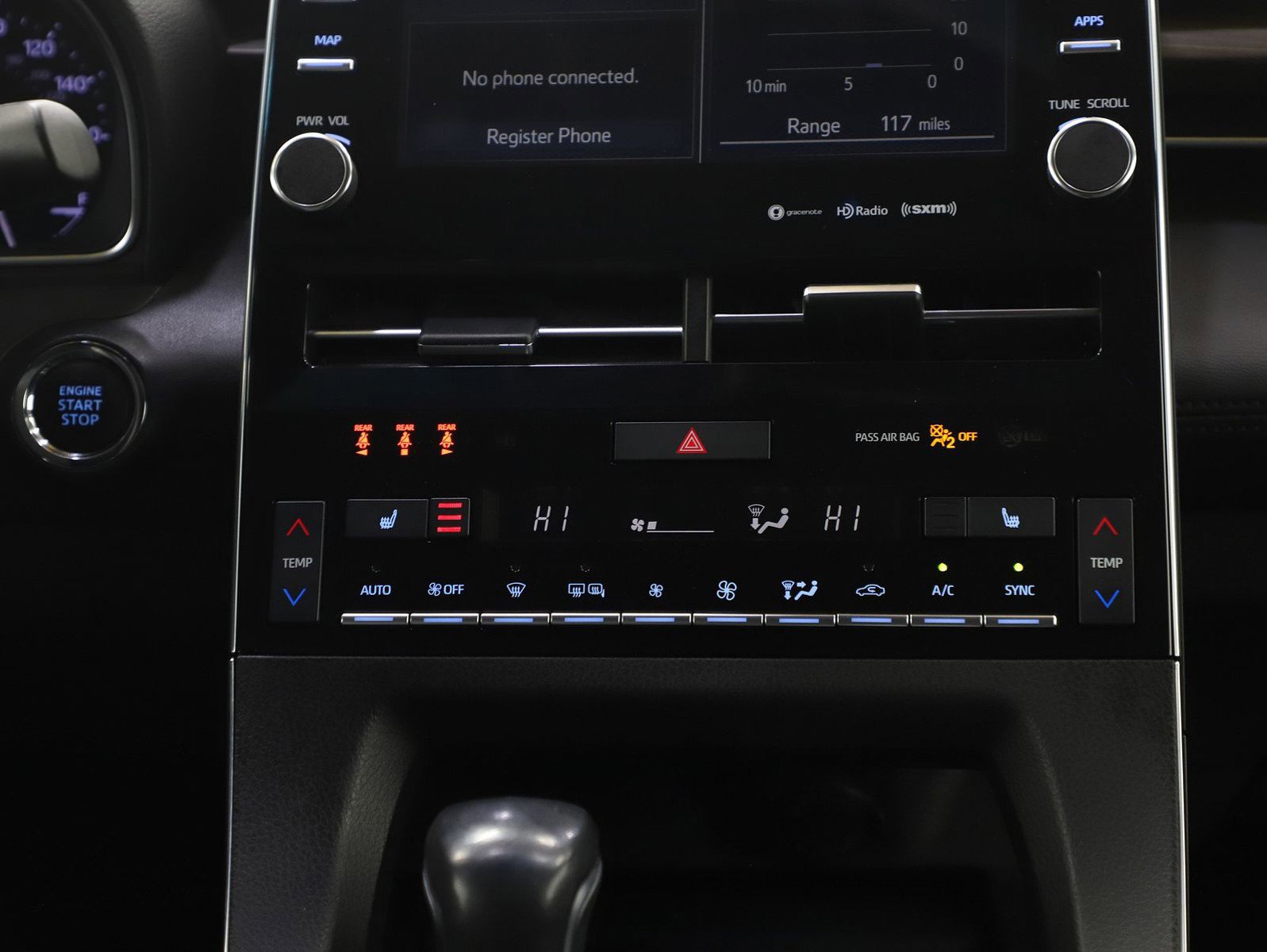 Used 2020 Toyota Avalon XLE FWD image 16