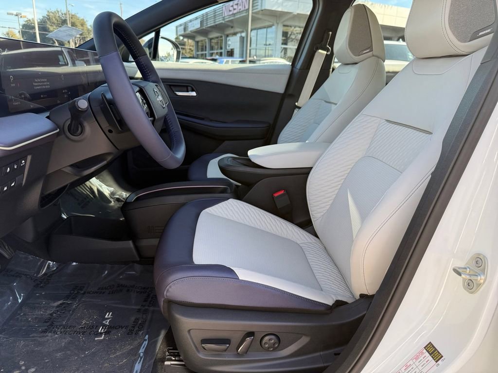 New 2026 Nissan Leaf Platinum+ image 12
