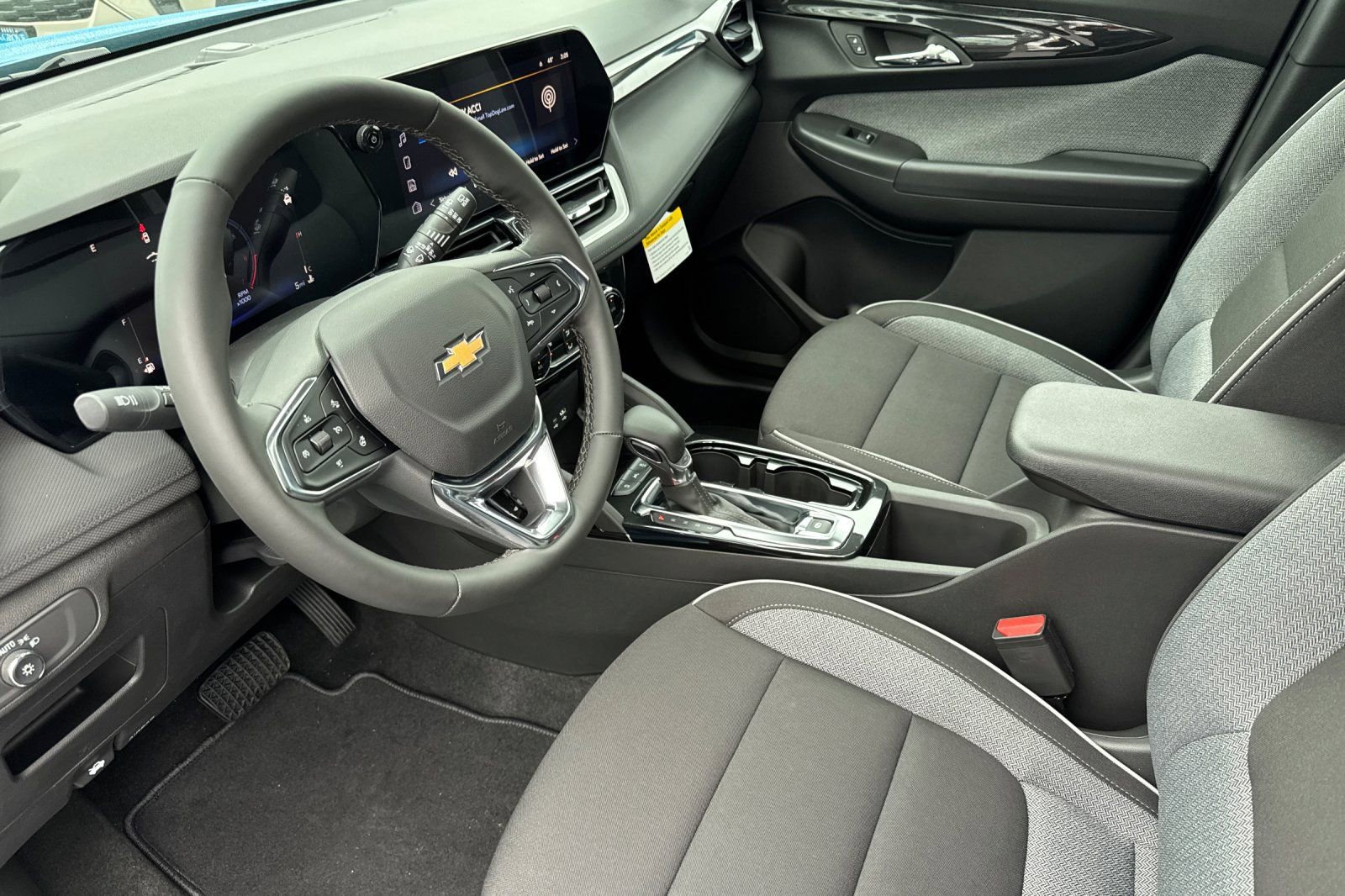 New 2026 Chevrolet TrailBlazer LT w/ Convenience Package image 9