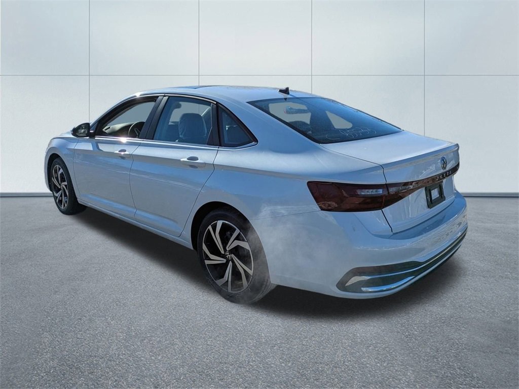 New 2026 Volkswagen Jetta SEL image 5