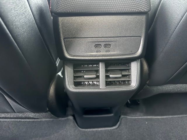 Used 2025 Chevrolet Equinox RS image 37