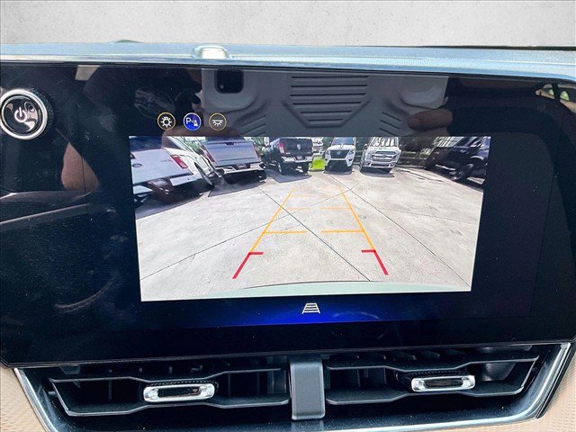 Used 2026 Chevrolet Equinox ACTIV FWD image 23