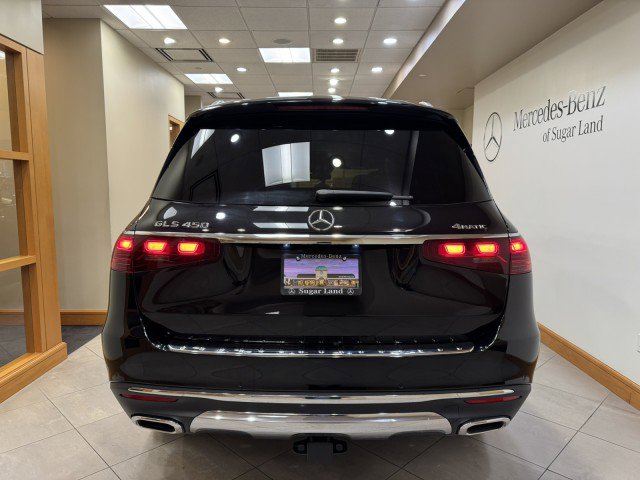 Certified 2025 Mercedes-Benz GLS 450 4MATIC image 4