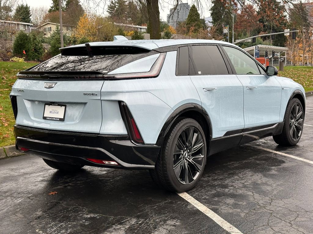 New 2025 Cadillac Lyriq Sport image 5