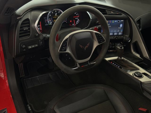 Used 2017 Chevrolet Corvette Z06 RWD image 13