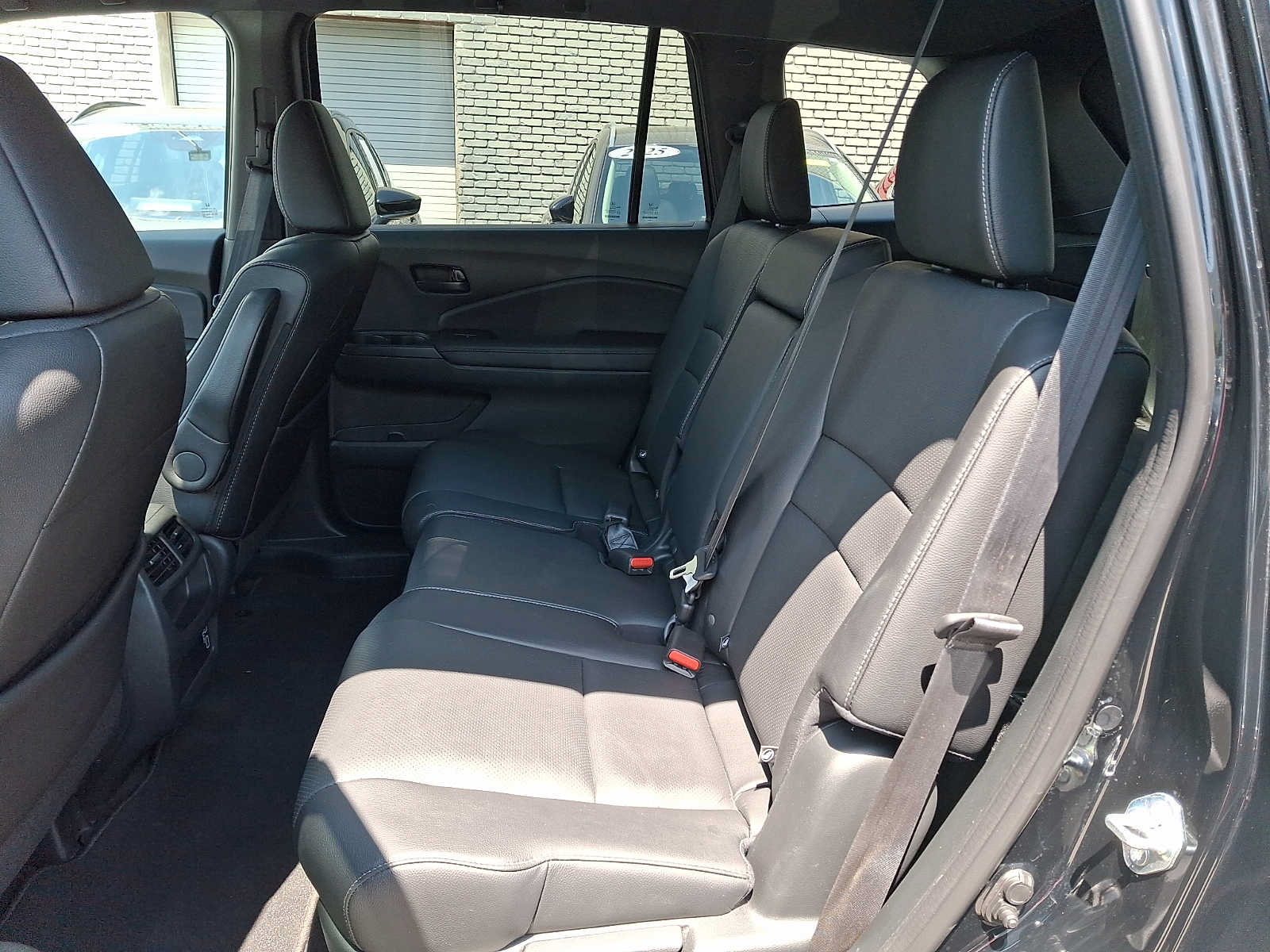 Used 2023 Honda Passport EX-L image 8