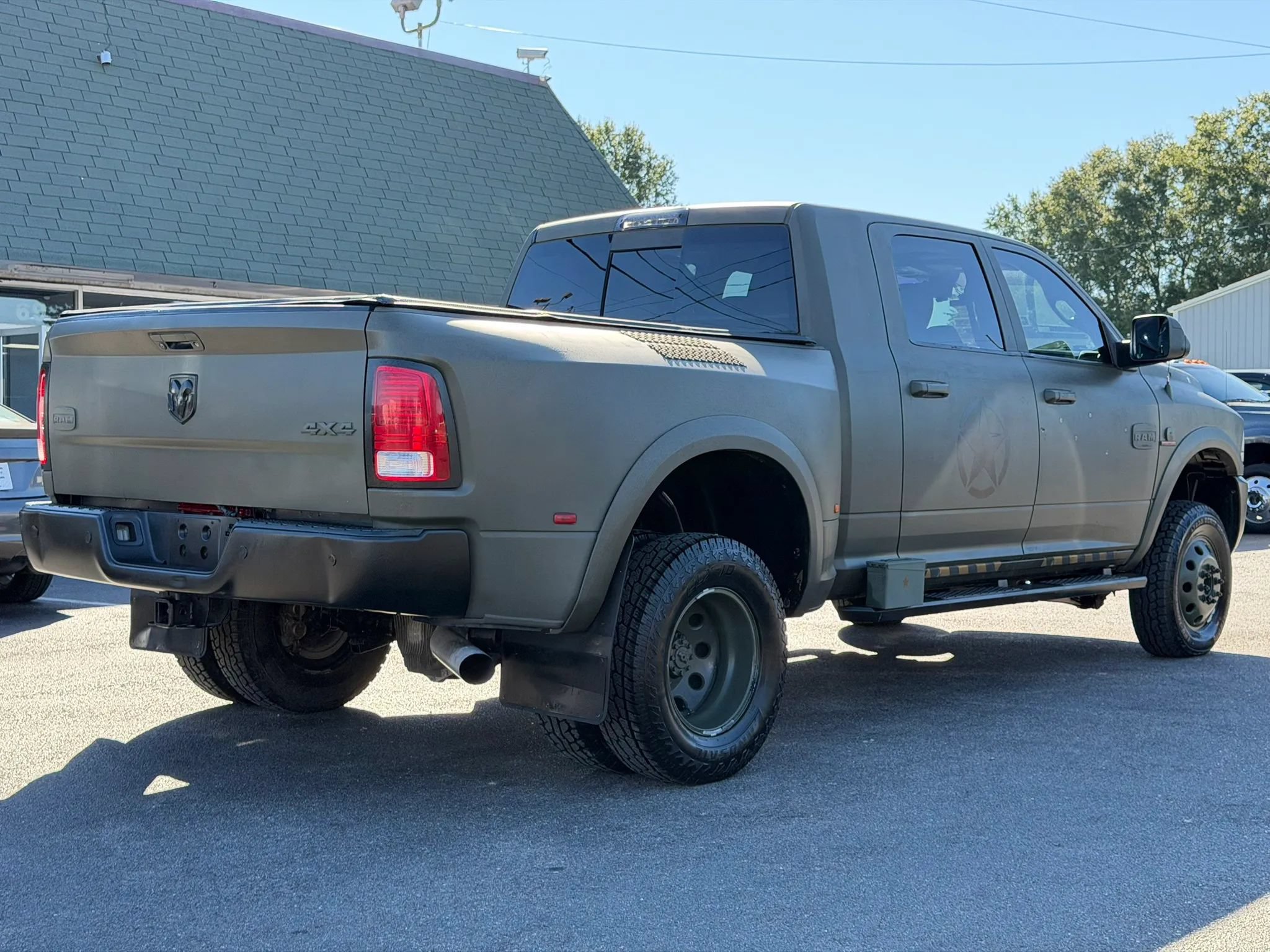 Used 2014 RAM 3500 Laramie Longhorn AWD/4WD image 5