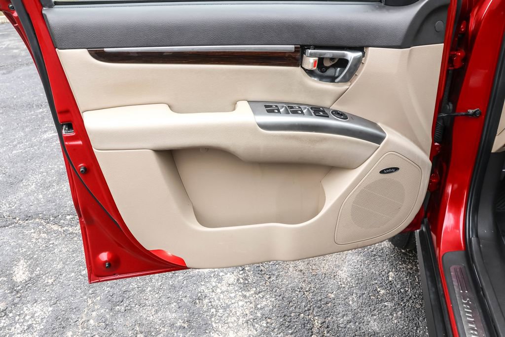 Used 2011 Hyundai Santa Fe Limited image 27